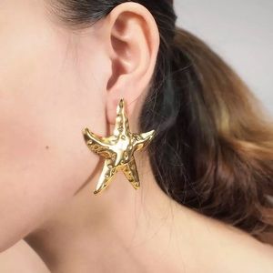 Alloy Starfish Stud Earrings